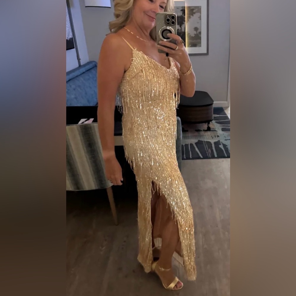 Lulu's Gold Long Sequin Fringe Maxi Formal Gown Gala Prom Dress Women’s Small